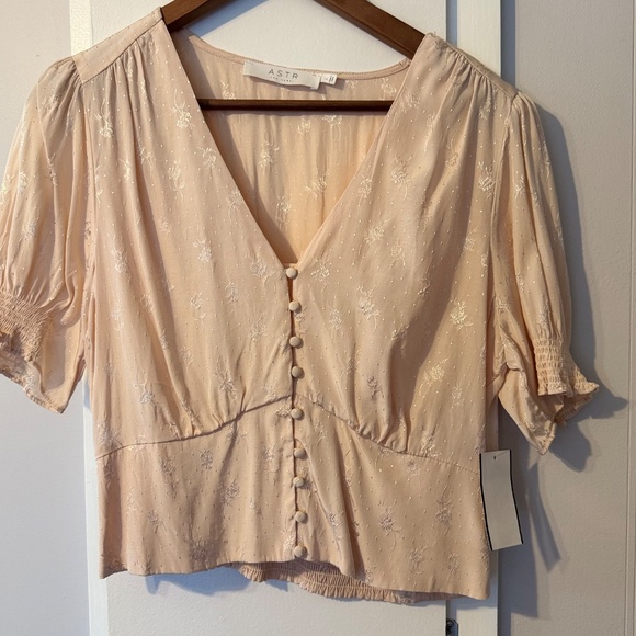 ASTR the Label Tallulah Blouse - Picture 5 of 9